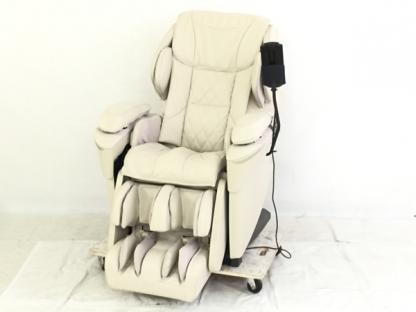 良好 Panasonic パナソニック リアルプロ Ep Ma97m C マッサージチェア アイボリー 家庭用電気マッサージ器 楽直 の買取価格 高く売れるドットコム